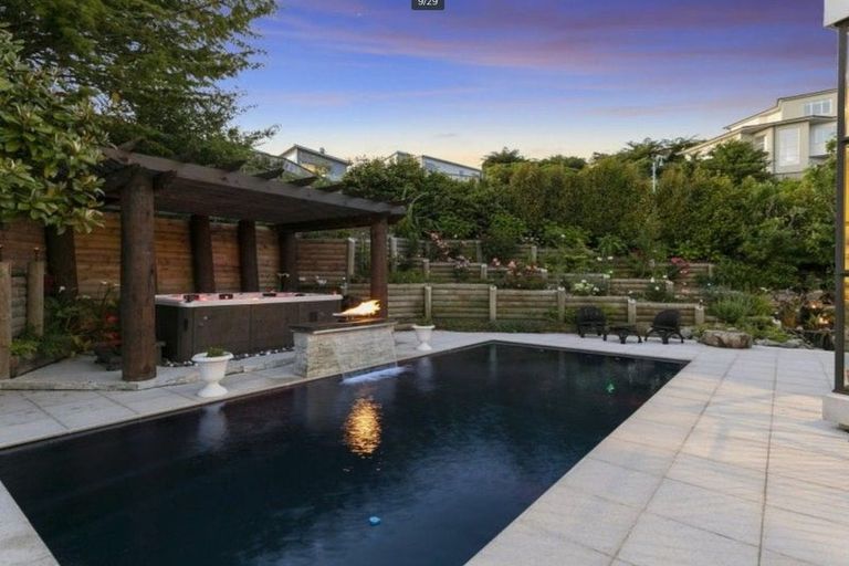 Photo of property in 23 Meadowbank Drive, Belmont, Lower Hutt, 5010