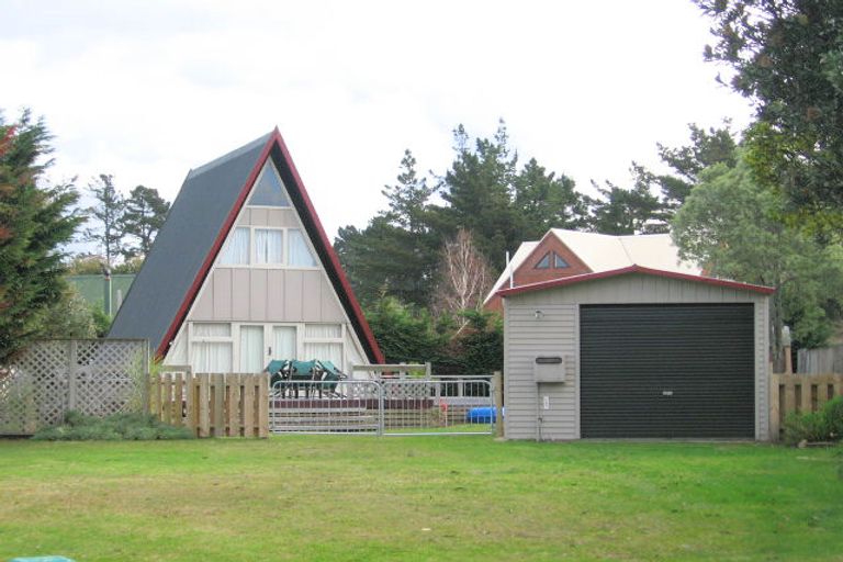 Photo of property in 106 Brook Place, Whangamata, 3620