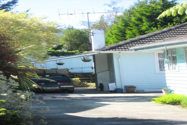 Photo of property in 2/3 Waimarama Grove, Birchville, Upper Hutt, 5018