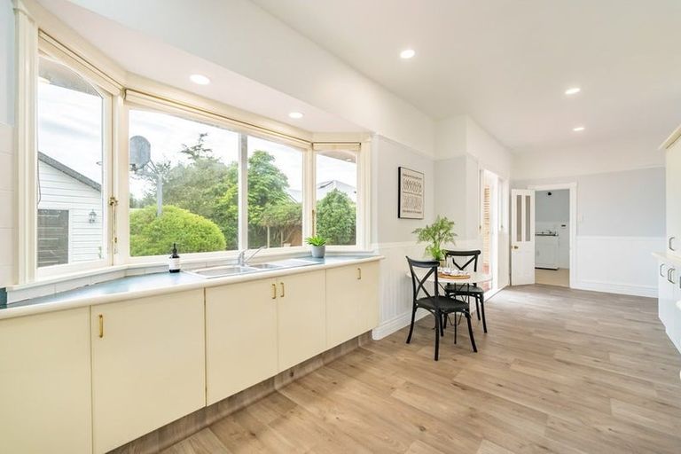 Photo of property in 15 Nile Street, Waterloo, Lower Hutt, 5011