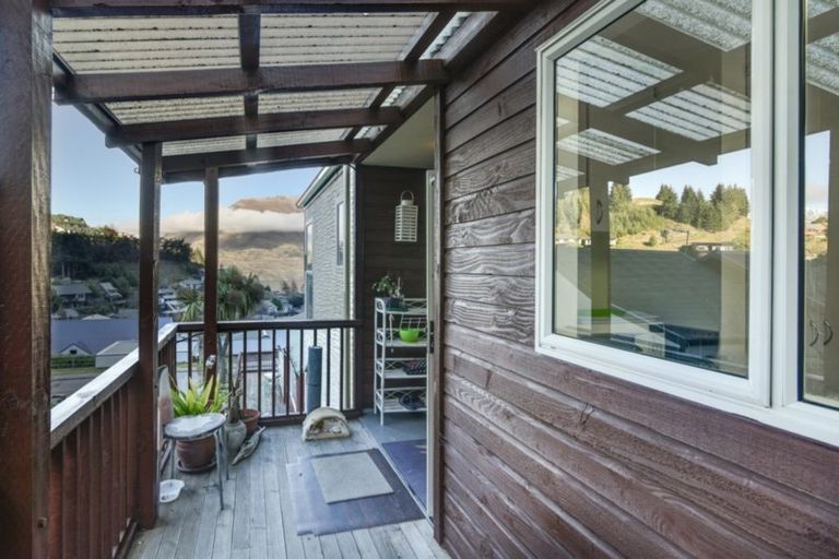Photo of property in 15b Wye Place, Fernhill, Queenstown, 9300