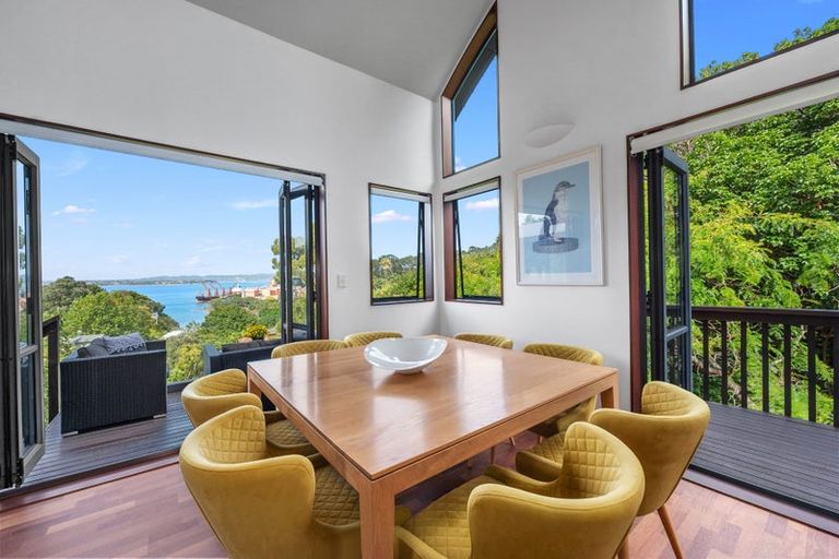 Photo of property in 60 Palmerston Road, Birkenhead, Auckland, 0626