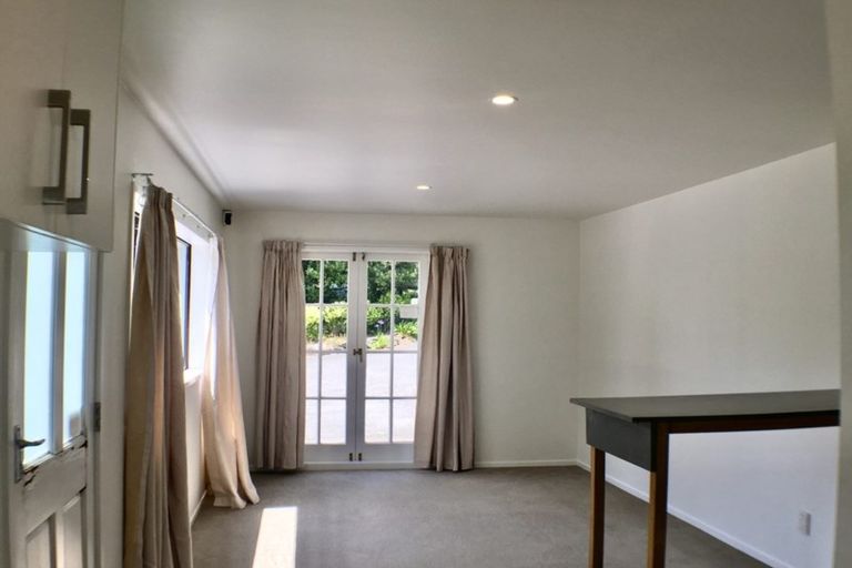 Photo of property in 263 Old North Road, Kumeu, 0892