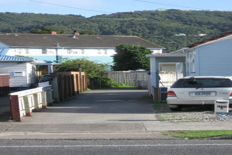 Photo of property in 2/1127 High Street, Taita, Lower Hutt, 5011