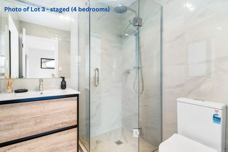 Photo of property in 7c Gladfield Lane, Te Atatu Peninsula, Auckland, 0610