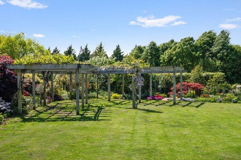 Photo of property in 30 Macdonalds Lane, Waikuku, Rangiora, 7473