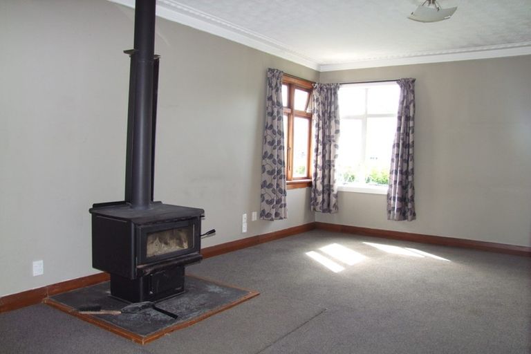 Photo of property in 9 Ossian Street, Milton, 9220