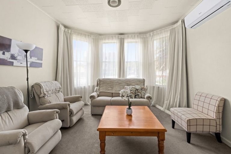 Photo of property in 65 Wellesley Road, Napier South, Napier, 4110