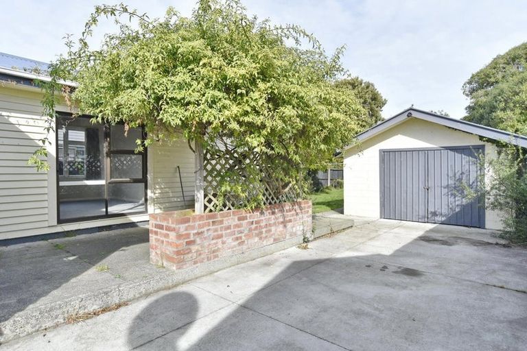 Photo of property in 18 Pinewood Avenue, North New Brighton, Christchurch, 8083