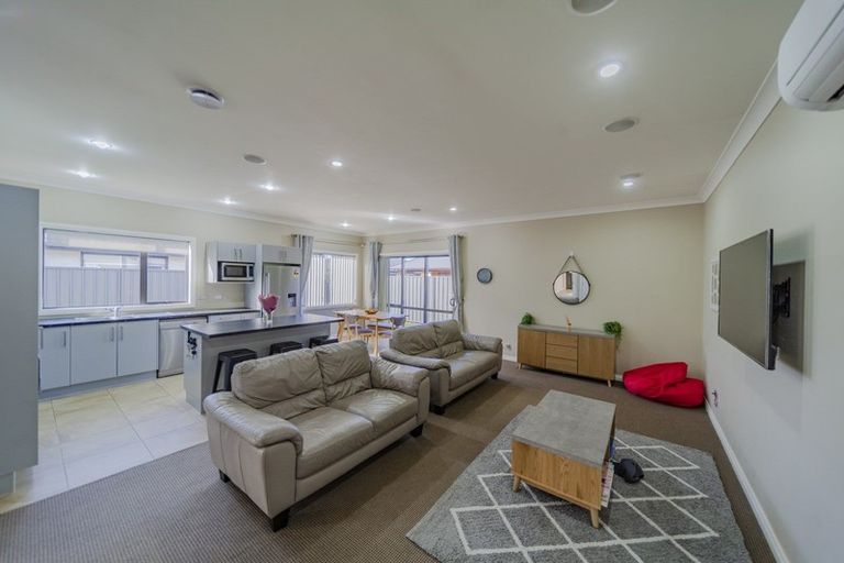 Photo of property in 14 Portland Place, Poraiti, Napier, 4112