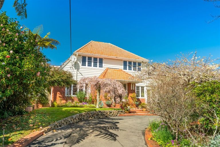 Photo of property in 331 Karori Road, Karori, Wellington, 6012