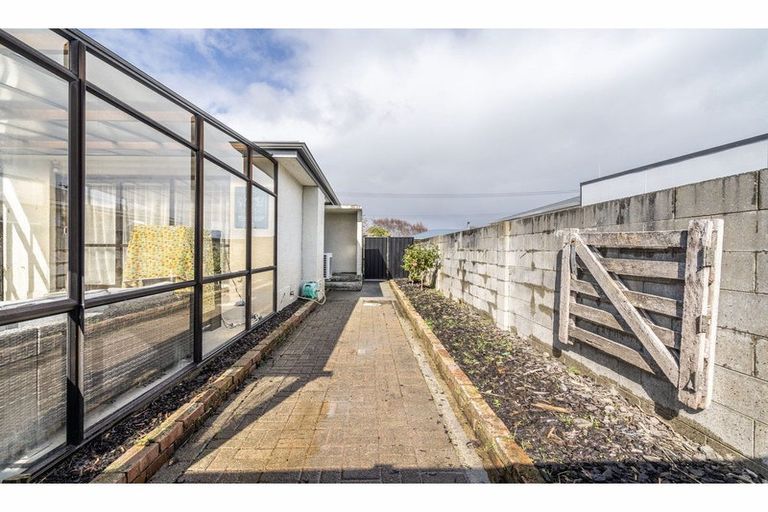 Photo of property in 32a Holloway Street, Waikiwi, Invercargill, 9810