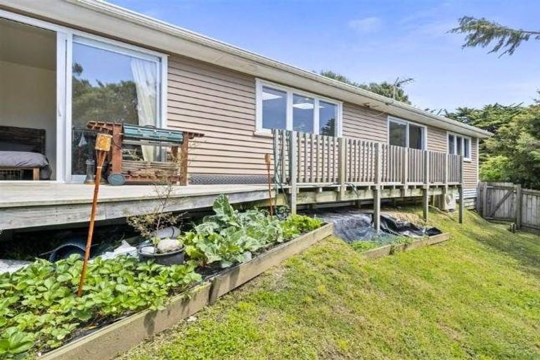 Photo of property in 79 Arawhata Street, Ranui, Porirua, 5024
