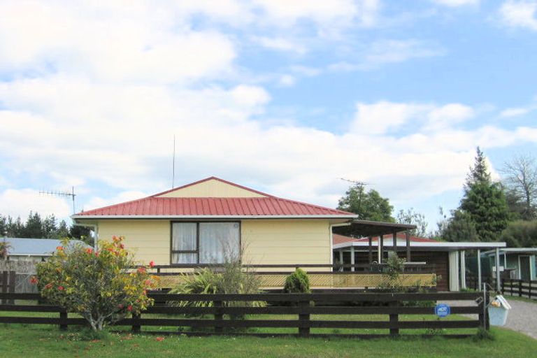 Photo of property in 26 Tania Crescent, Western Heights, Rotorua, 3015