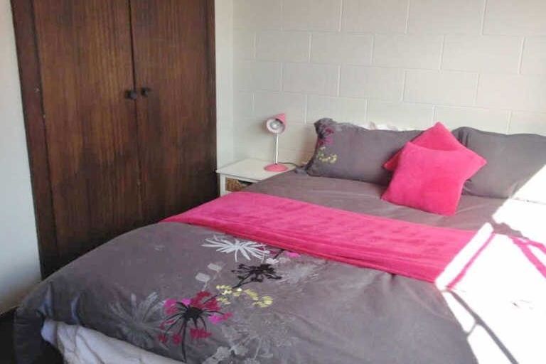 Photo of property in 1/37 Geraldine Street, Edgeware, Christchurch, 8013