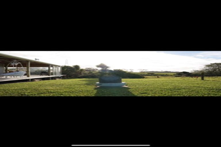 Photo of property in 730a Junction Road, Burgess Park, New Plymouth, 4371