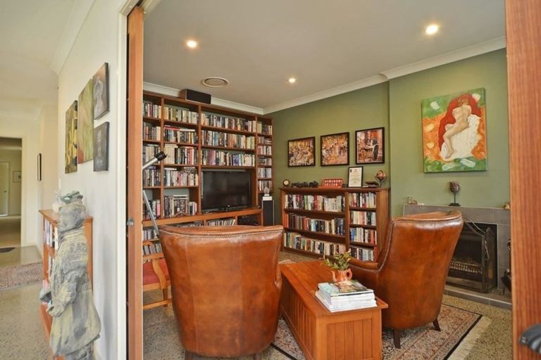 Photo of property in 1/239 Lake Ferry Road, Martinborough, 5781