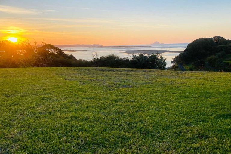 Photo of property in 5 Ohiwa Cove Rise, Waiotahe, Opotiki, 3198