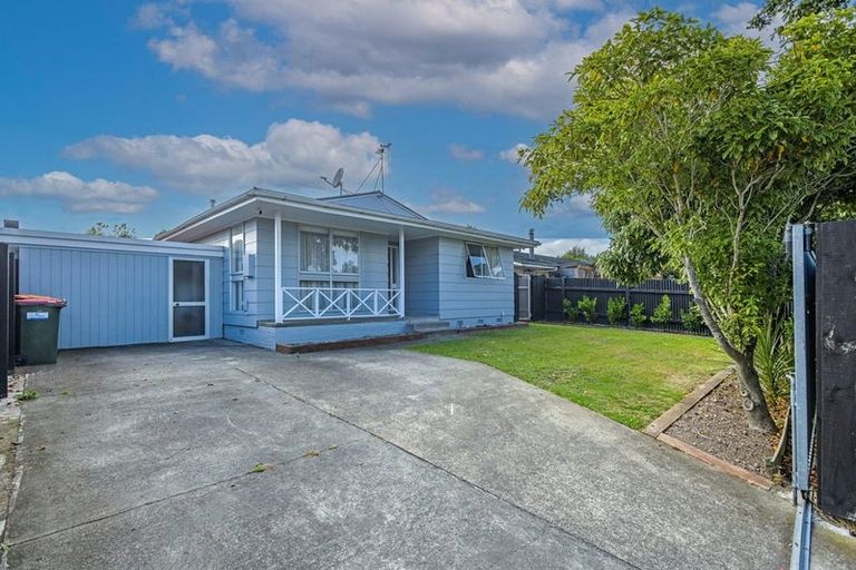 Photo of property in 11 Amberley Avenue, Westbrook, Palmerston North, 4412