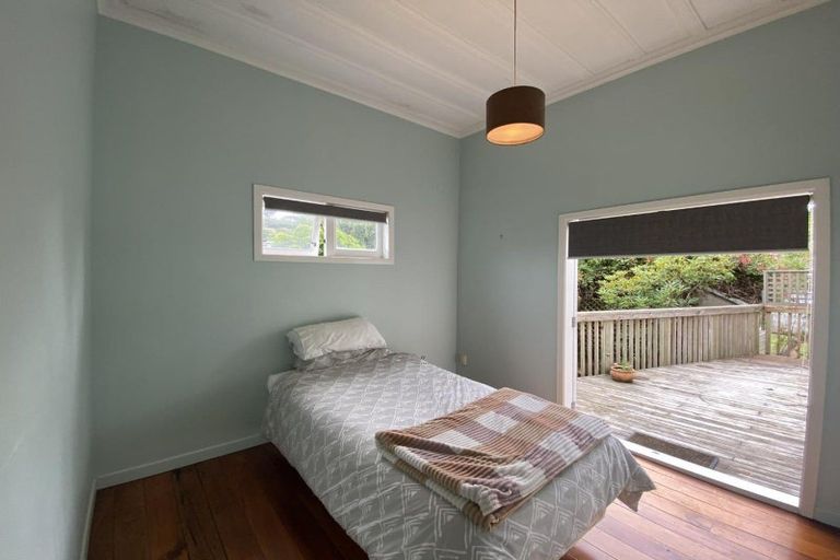 Photo of property in 2041 Ngunguru Road, Ngunguru, Whangarei, 0173