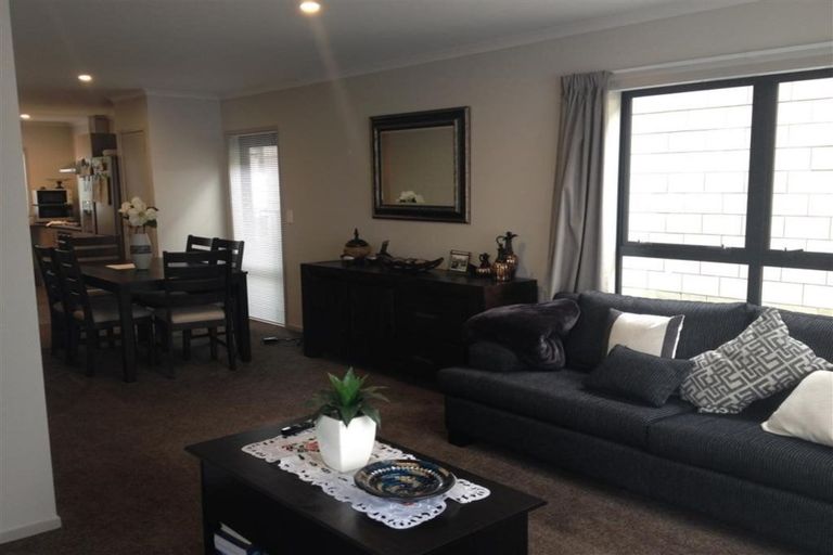 Photo of property in 41 Ipukarea Street, Weymouth, Auckland, 2103