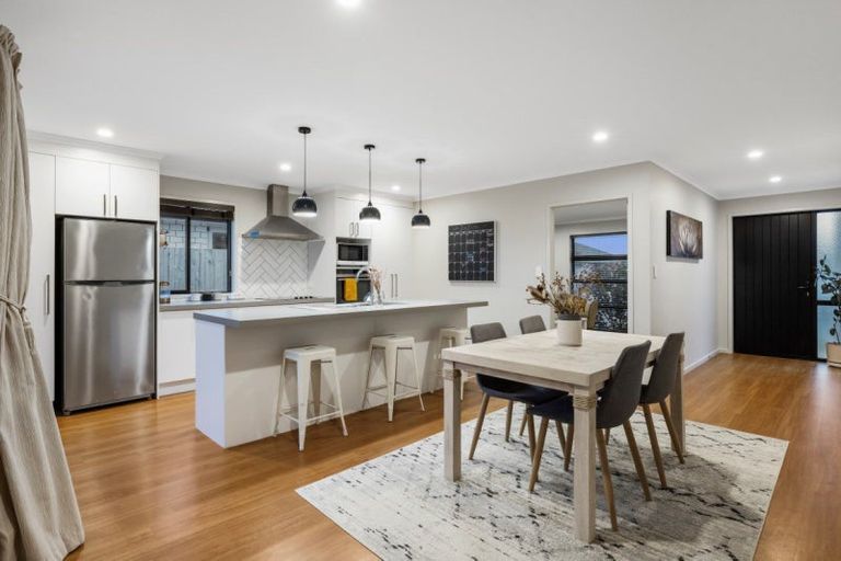 Photo of property in 14 Dunkeld Drive, Papamoa, 3118