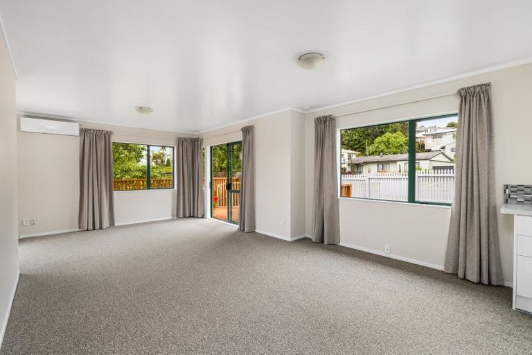 Photo of property in 18 Osprey Drive, Welcome Bay, Tauranga, 3112