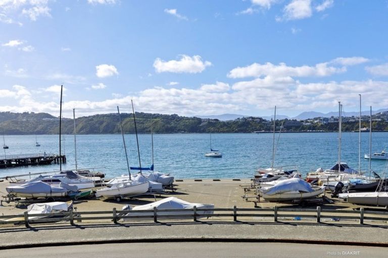 Photo of property in 462 Evans Bay Parade, Hataitai, Wellington, 6021