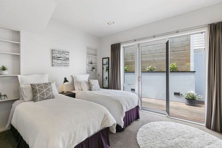 Photo of property in 99 Jubilee Road, Khandallah, Wellington, 6035