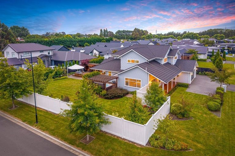 Photo of property in 14 Woodleigh Lane, Prebbleton, 7604