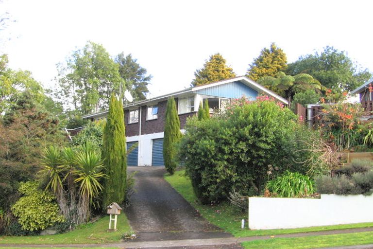 Photo of property in 8 Exeter Street, Glenview, Hamilton, 3206