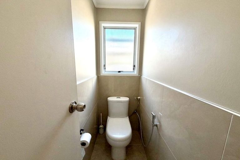 Photo of property in 23 Hyperion Drive, Randwick Park, Auckland, 2105