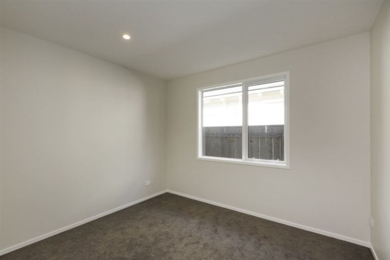 Photo of property in 74 Heretaunga Street, Palmerston North, 4414