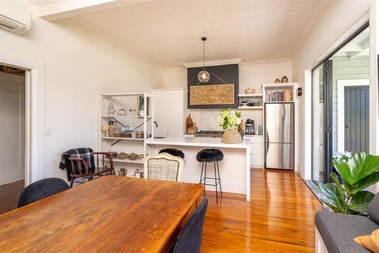 Photo of property in 38 Ings Avenue, Saint Clair, Dunedin, 9012