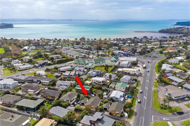 Photo of property in 2/926 Whangaparaoa Road, Manly, Whangaparaoa, 0930