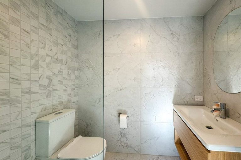 Photo of property in 3/77 Deans Avenue, Riccarton, Christchurch, 8011