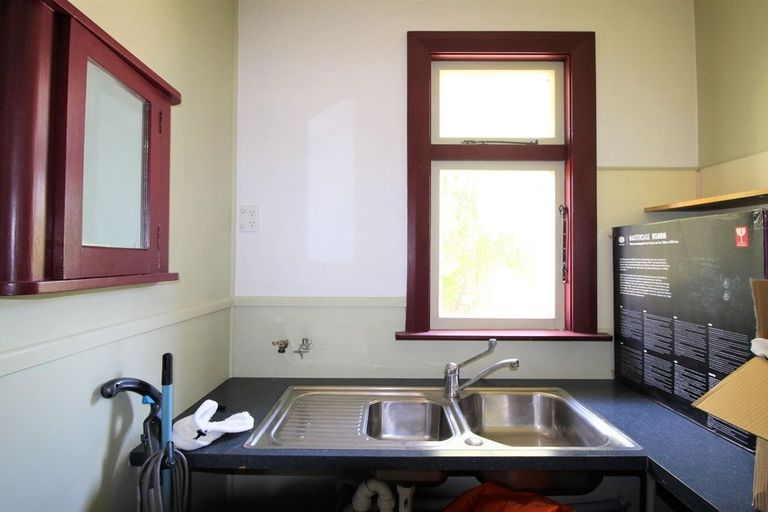 Photo of property in 1 Clare Street, Oamaru North, Oamaru, 9400