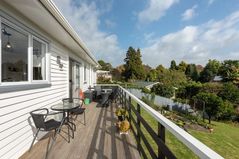 Photo of property in 16 Brown Terrace, Te Puke, 3119