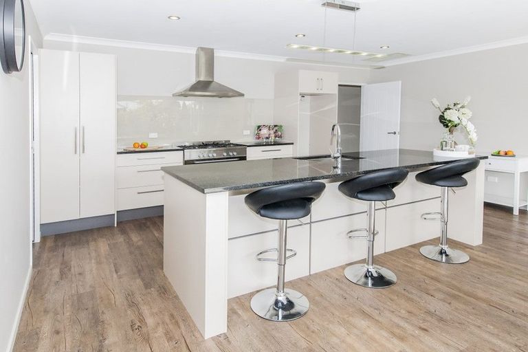 Photo of property in 42 Rossington Drive, West Melton, 7618