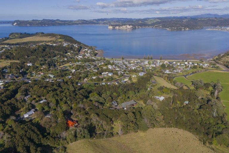 Photo of property in 70e Centennial Drive, Whitianga, 3510