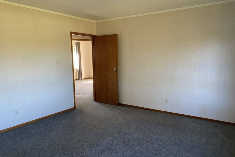 Photo of property in 64 Cyclarama Crescent, Massey, Auckland, 0614