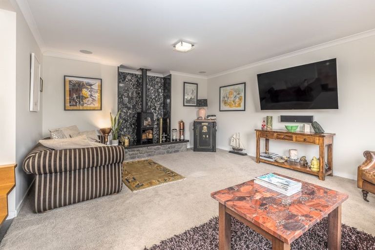 Photo of property in 79b Golf Road, Paraparaumu Beach, Paraparaumu, 5032