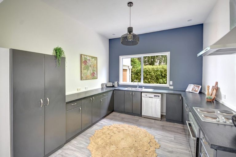 Photo of property in 29 Spenser Street, Milton, 9220