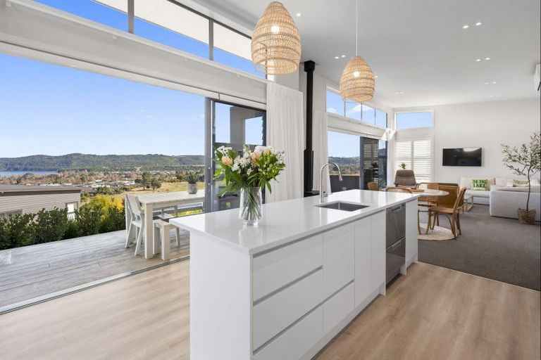 Photo of property in 44 Kittyhawk Drive, Kinloch, Taupo, 3377