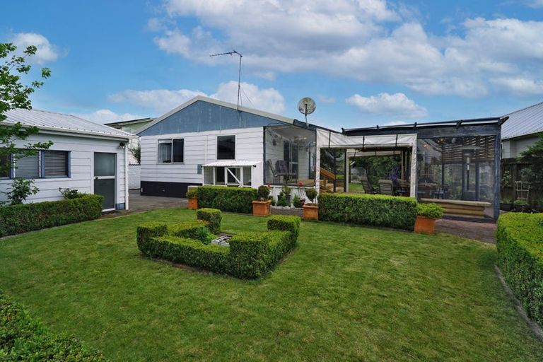 Photo of property in 4 Velma Crescent, Nawton, Hamilton, 3200