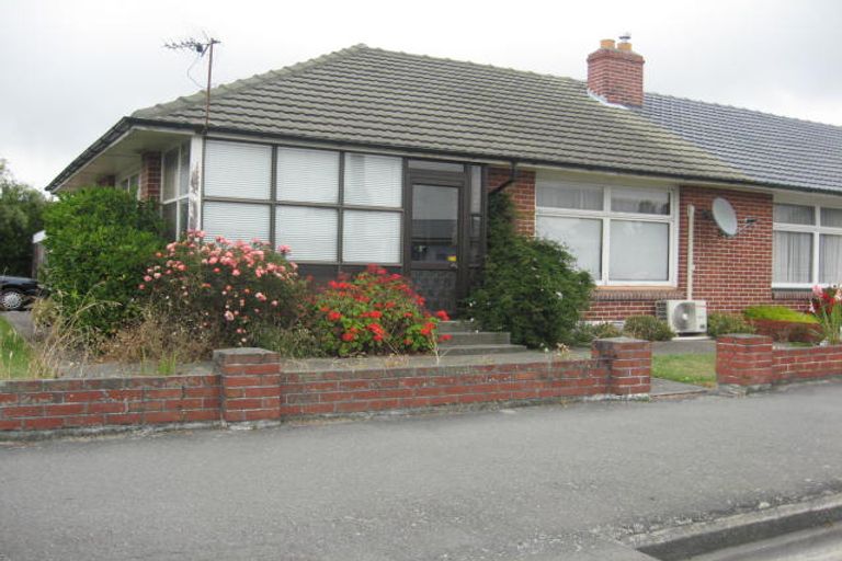 Photo of property in 2/1 Bowen Street, Upper Riccarton, Christchurch, 8041