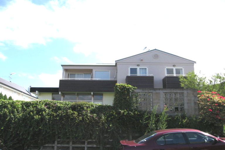 Photo of property in 6 Peregrine Place, Birkenhead, Auckland, 0626