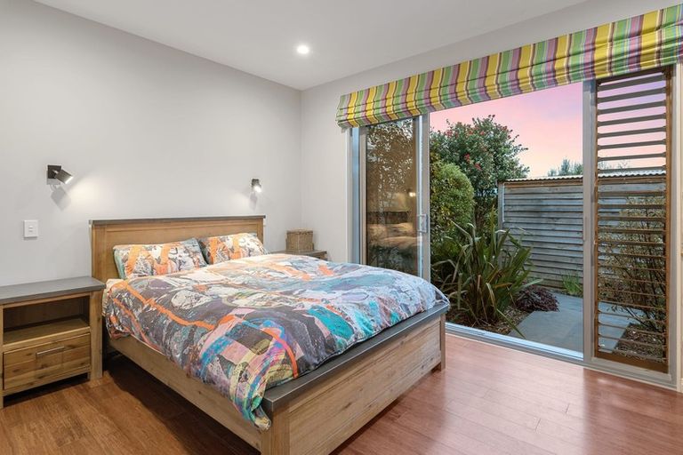 Photo of property in 18 Stevensons Crescent, Albany Heights, Albany, 0793