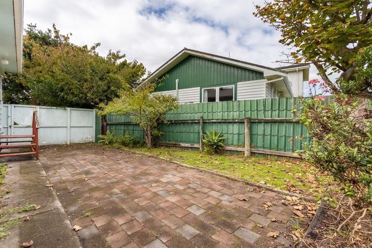 Photo of property in 37 Rangiuru Road, Otaki Beach, Otaki, 5512