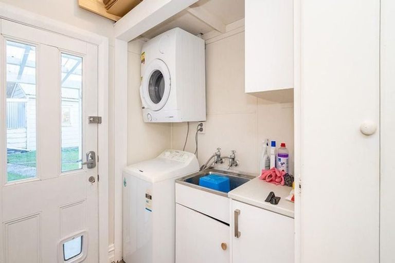 Photo of property in 42 Gladstone Road, North East Valley, Dunedin, 9010